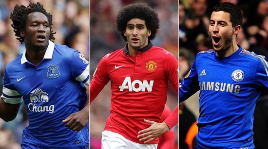 科克获赠马竞700场里程碑纪念球衣，并与全队合影留念（科克获马竞700场里程碑纪念战袍，全队合影致敬）