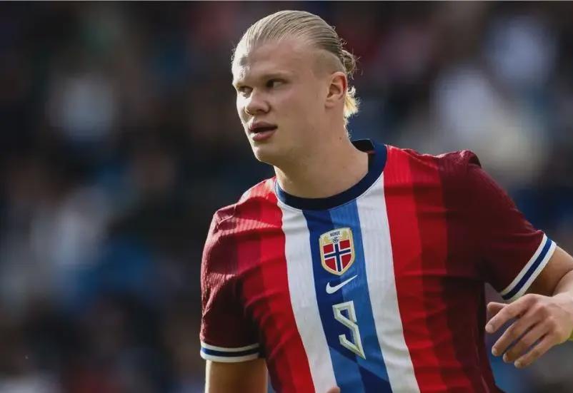 基德：队友和教练组很信任让阿门打控卫，他的成长显而易见