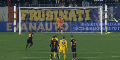 德天空：马竞正在关注霍芬海姆前锋伦佩尔，多支德甲球队也有意