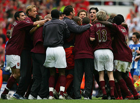 官方：贝吉里斯坦正式卸任曼城足球总监一职（曼城官宣：贝吉里斯坦已正式卸任足球总监）