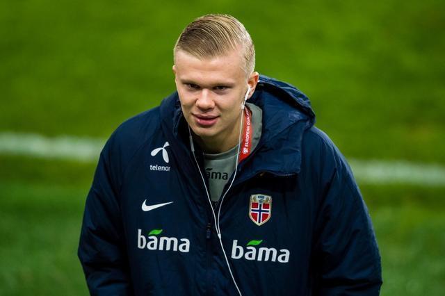 状态不错！三球半场三分6中3拿到13分4助（手感在线！三球半场三分6投3中，砍下13分4助攻）