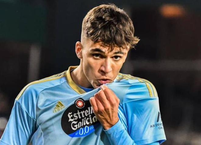 卡佩罗：阿莱格里让一支散乱的米兰具备争冠实力，但还少中锋（卡佩罗：阿莱格里将散乱的米兰打造成争冠之师，但仍缺中锋）