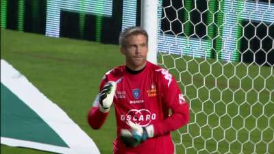 米兰0-1拉齐奥无缘意杯八强，扎卡尼制胜，莱奥失良机（米兰0-1不敌拉齐奥无缘八强：扎卡尼致胜，莱奥错失良机）