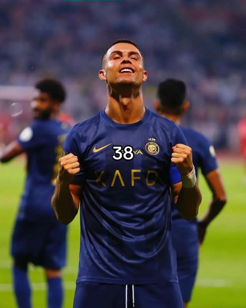 贝宁主帅：我对本届非洲杯的裁判水平非常不满，简直乱套了（贝宁主帅炮轰非洲杯执法：本届裁判水准令人失望，判罚一片混乱）